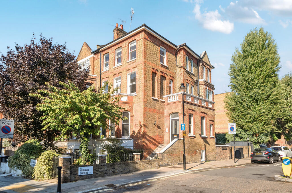 1359913-12-68da52...