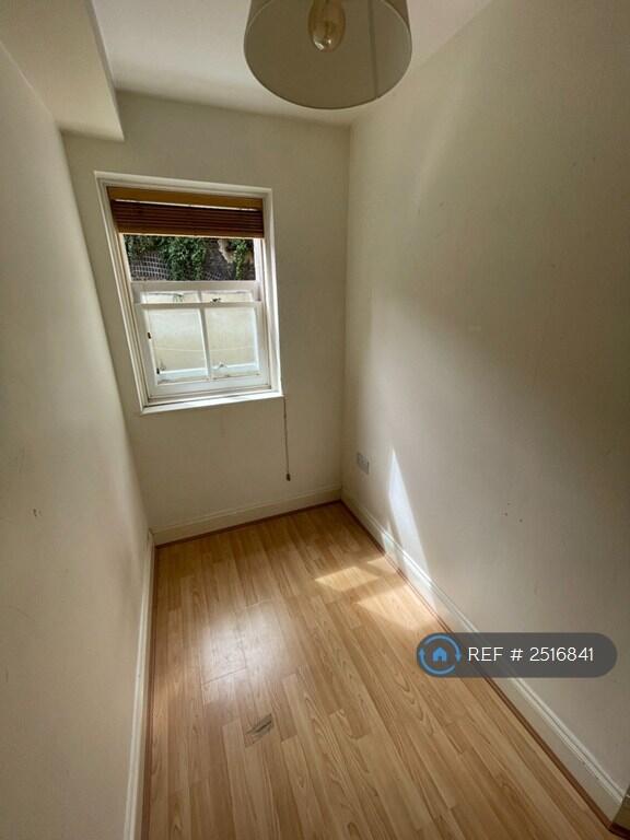 Spare Room