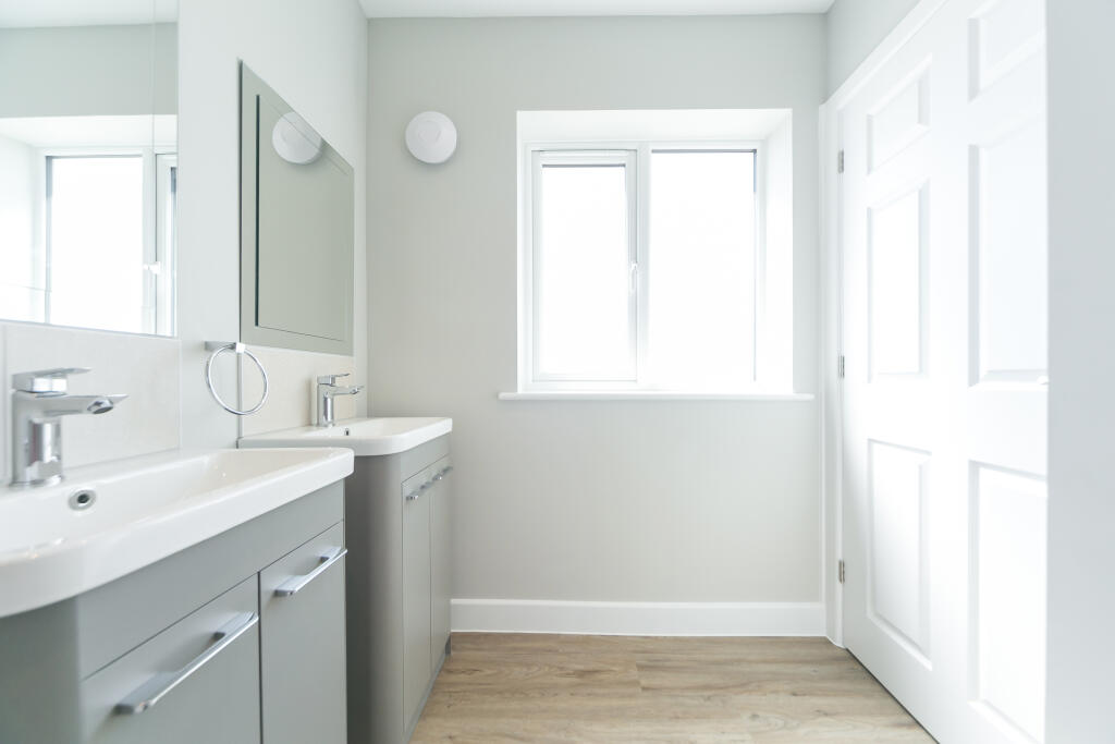 En-suite Bathroom