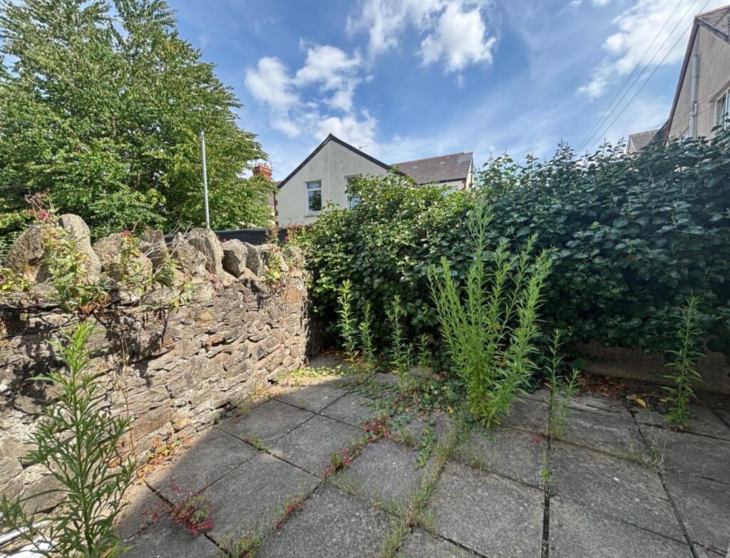 6efd4632-5a11-46f7-8c16-dacbf09a1a2b