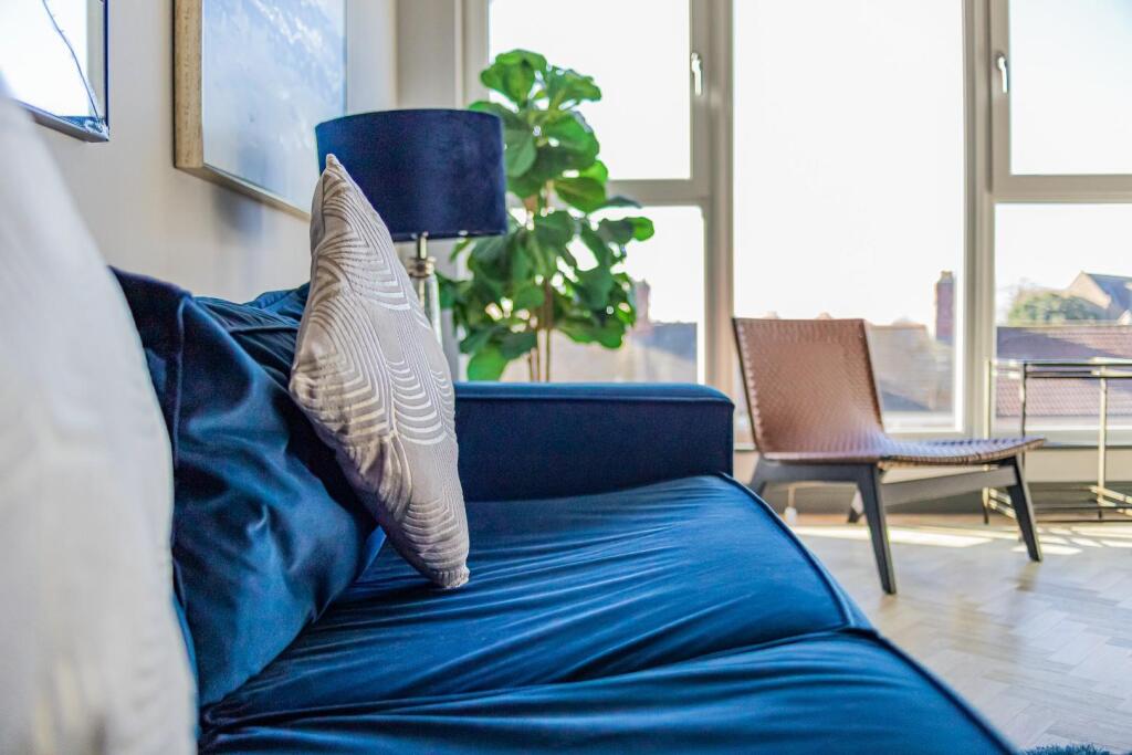 The Moorwell 7-20.jpg