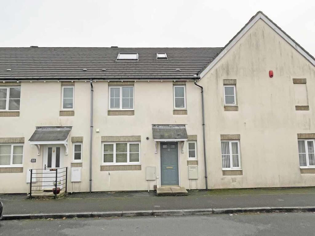 Temeraire Road 57 Front...jpg