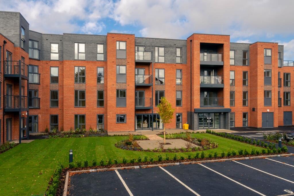 Stowe Place, Lichfield - Exterior  