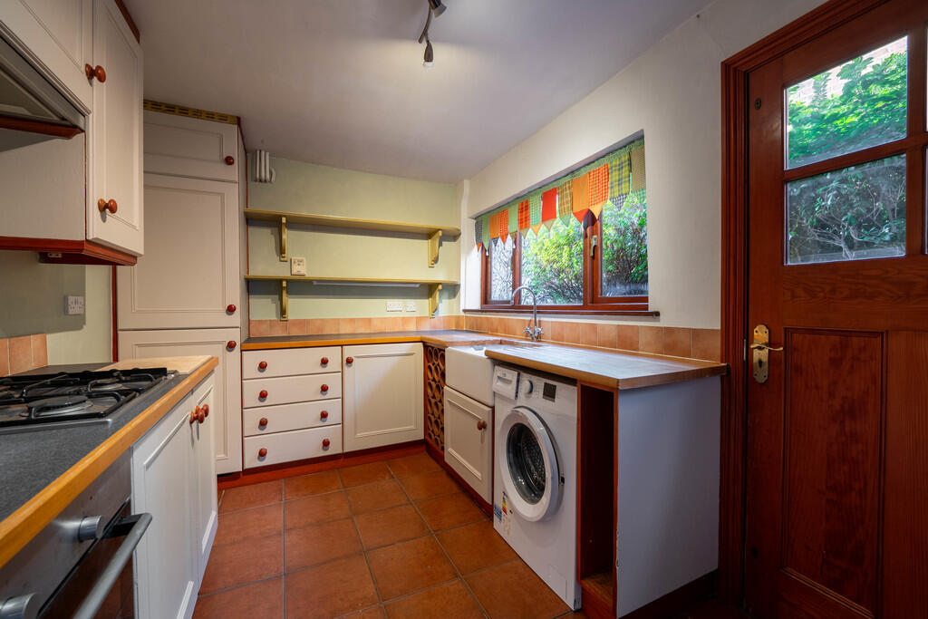21 Clare Avenue, ...
