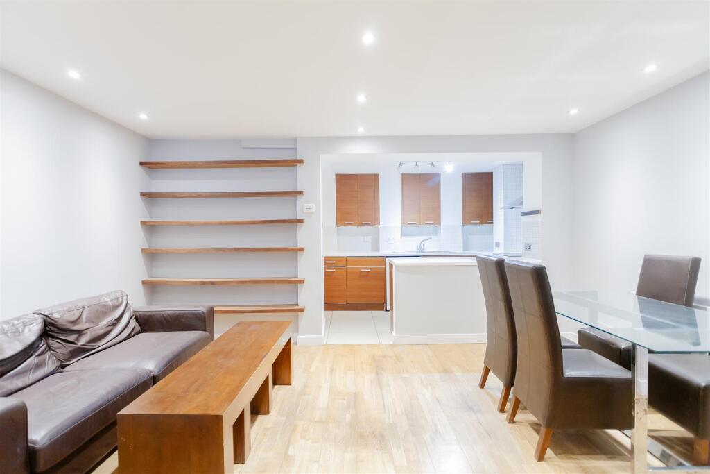 Allen Rd N16 (6).jpg