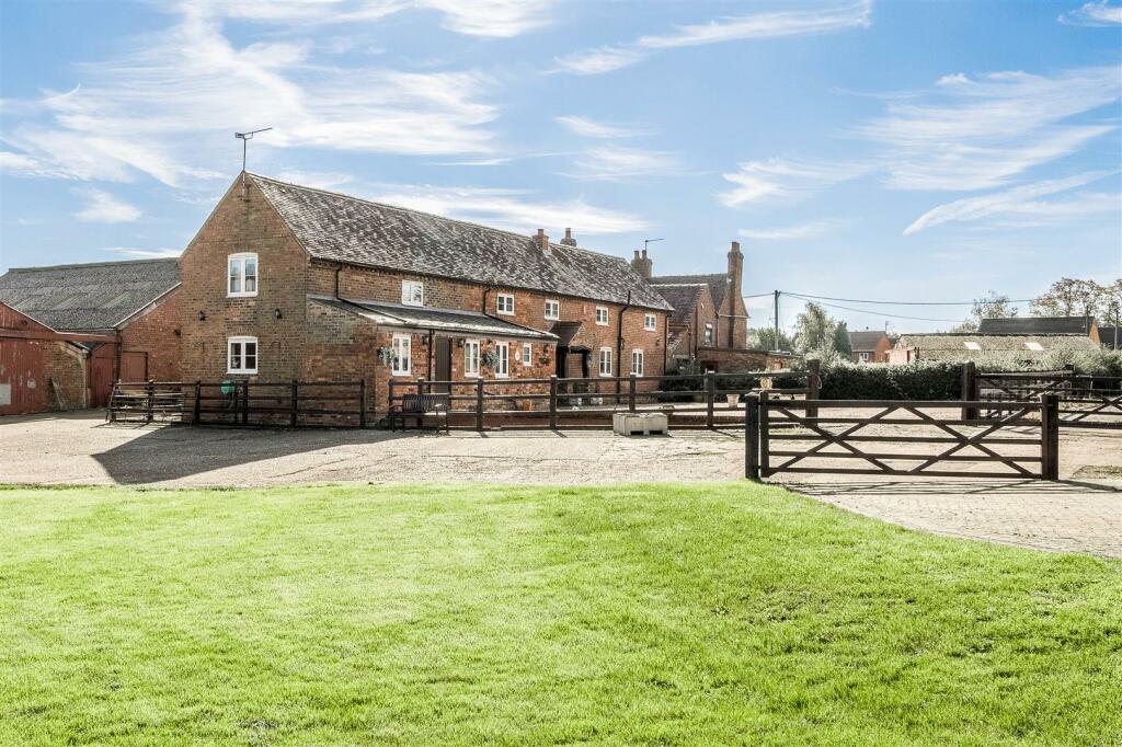 The Barn,  Ansley Common