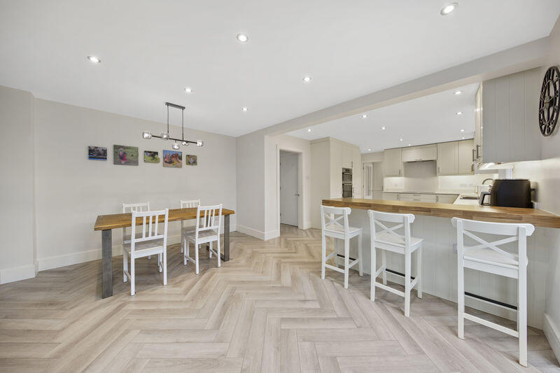 Dining-Area