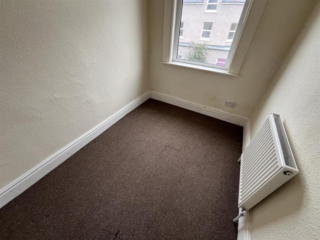 67 Grove Park IMG_8173.jpg