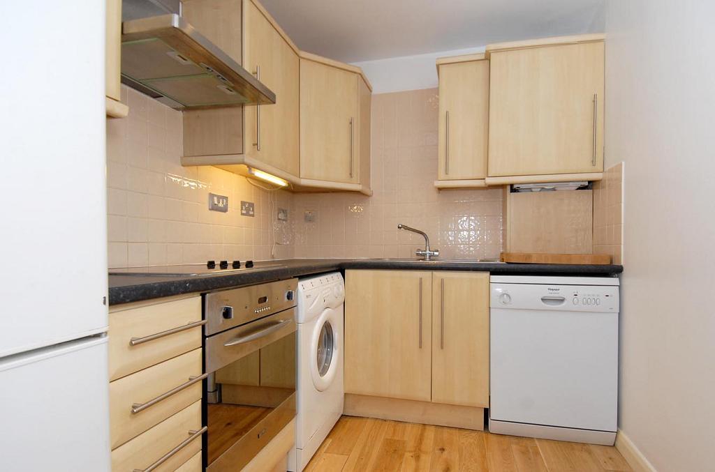 Kitchen 1
