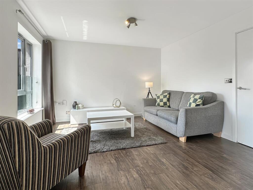 Img (6).jpg