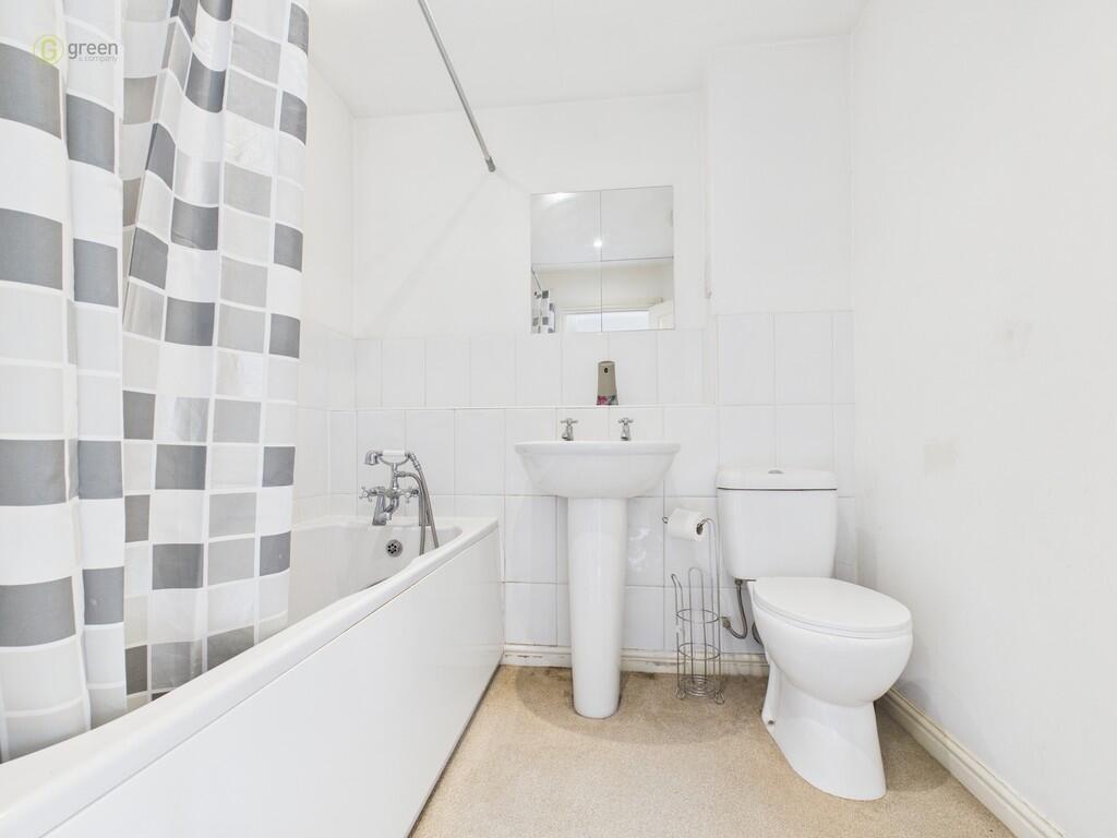 CAM03830G0-PR0222...