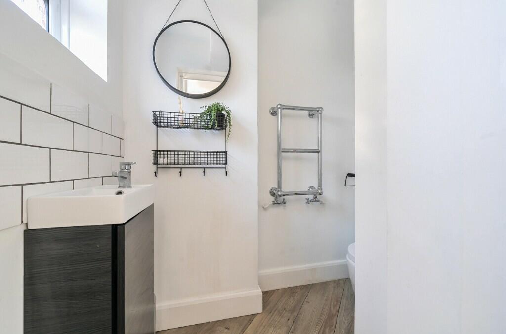 Cloak room 