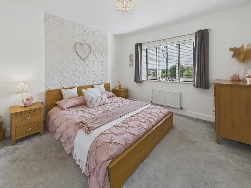 CAM04273G0-PR0192...