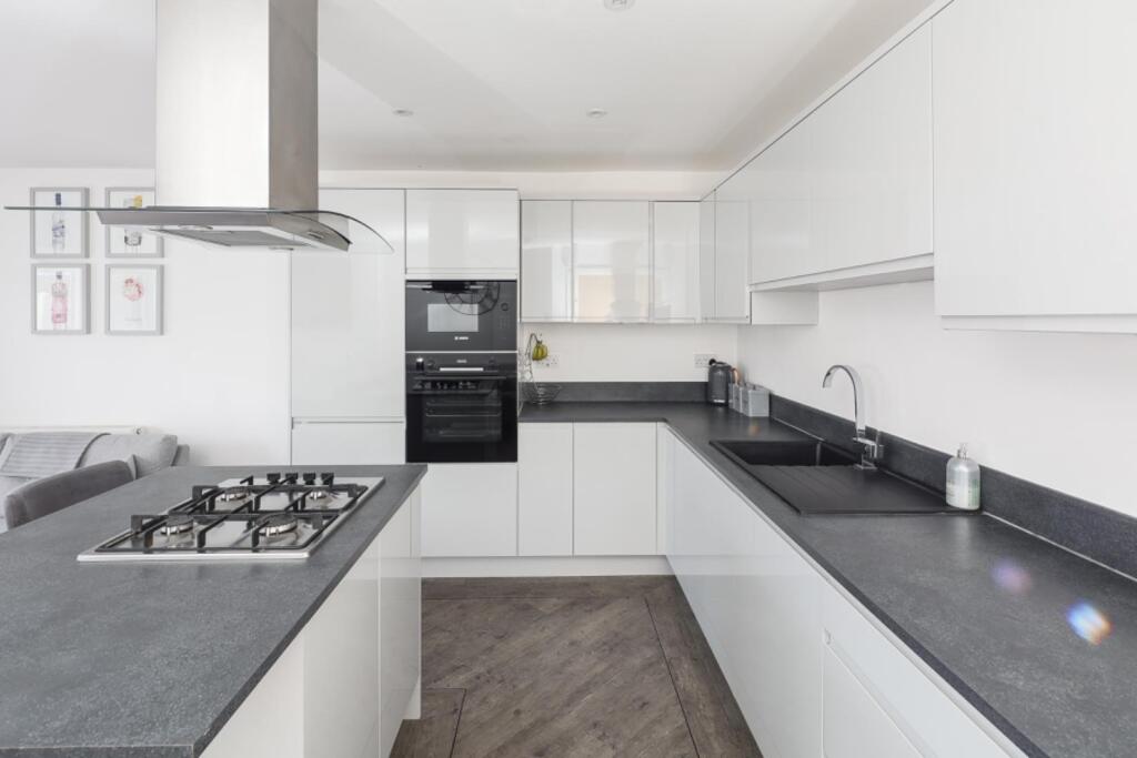 Kitchen/Diner/Family Room