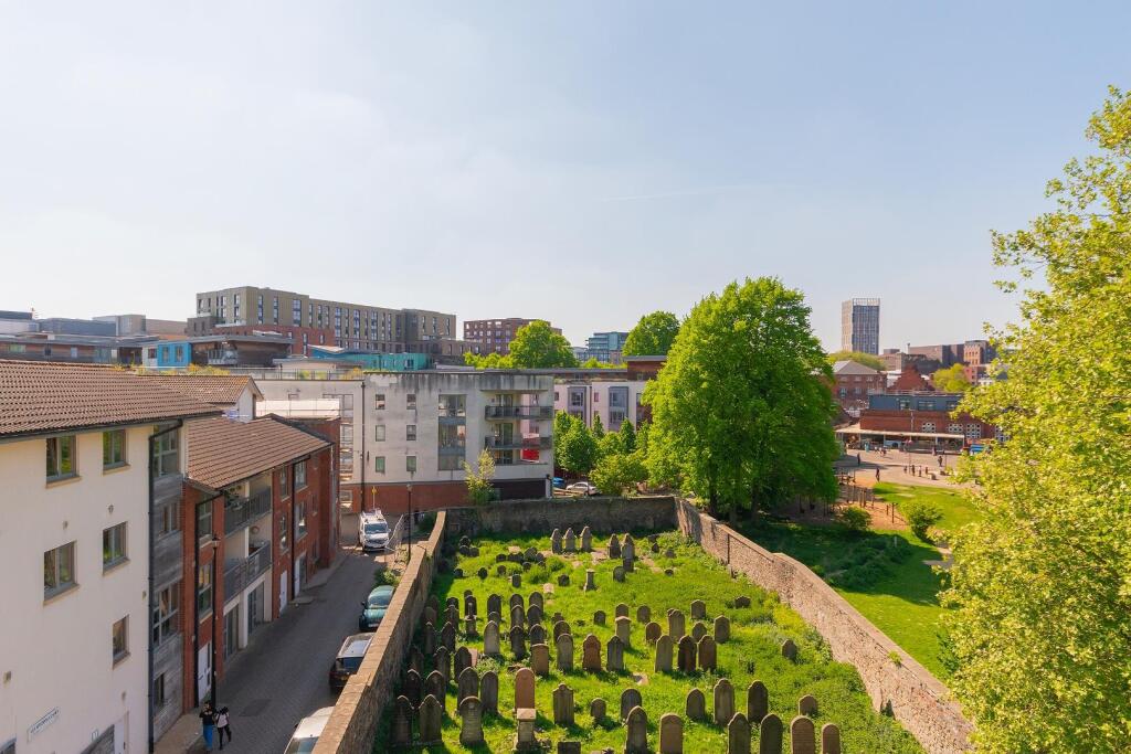 0C6SBV - Communal Roof Terrace A.jpg