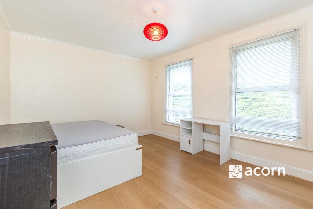 97_kingswood_road-2
