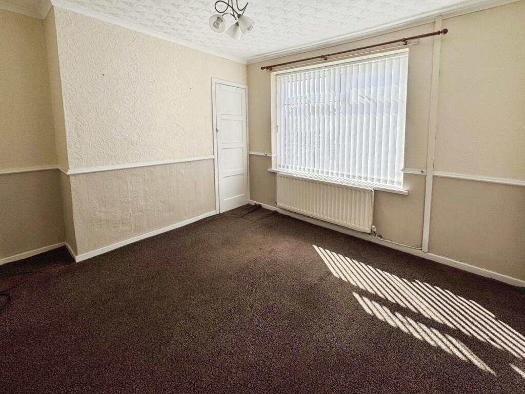 pbox-bedroom-335321.jpg