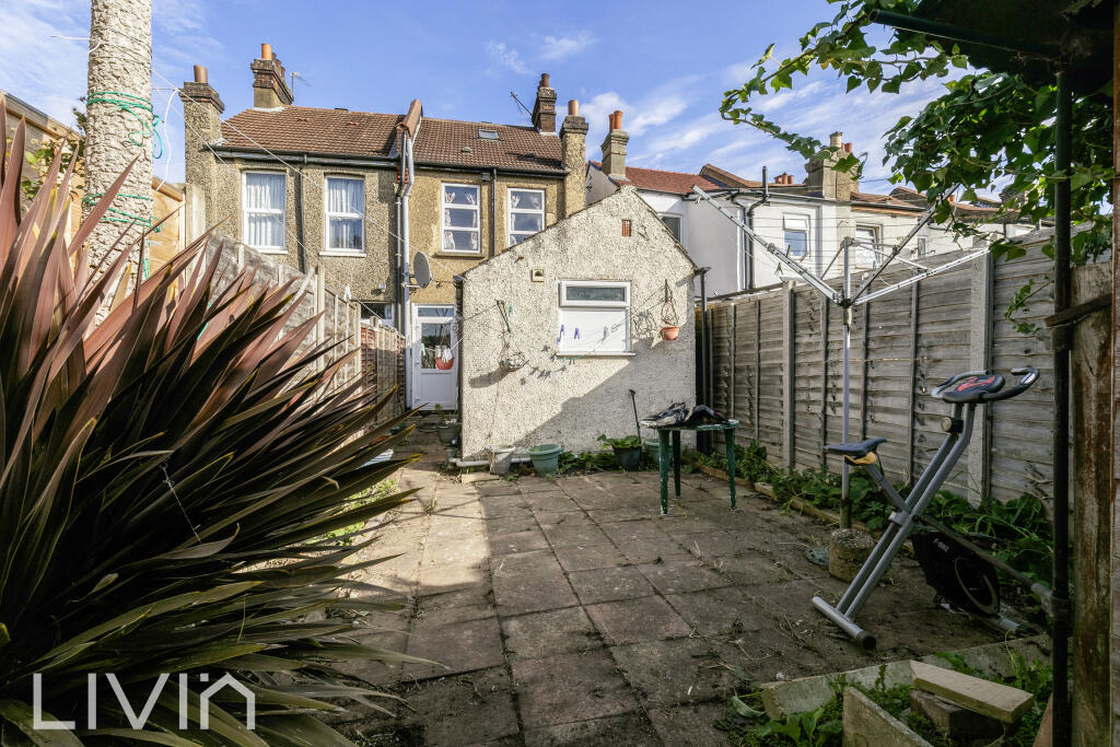 PEMDEVON ROAD  143 - (11)