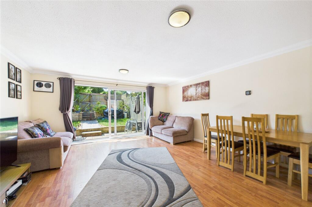 Living/Dining Room