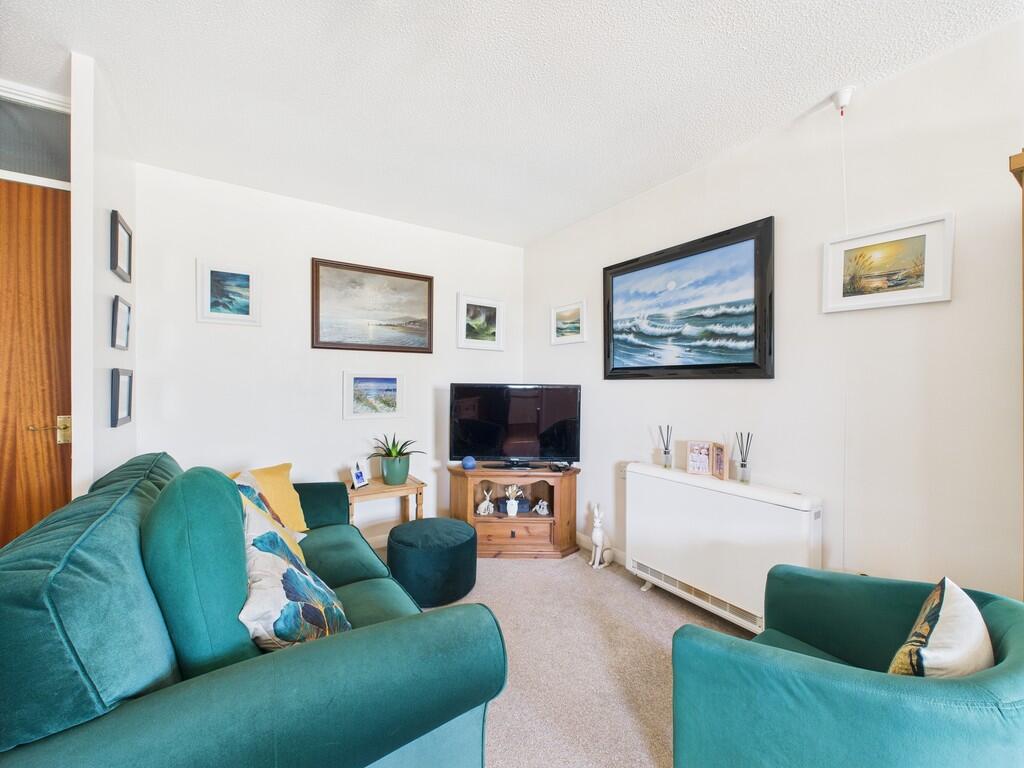 CAM02089G0-PR0521...