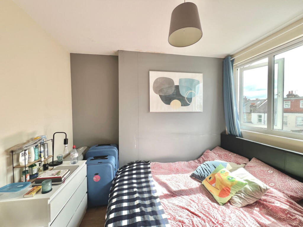 Top/Second Floor, room 5