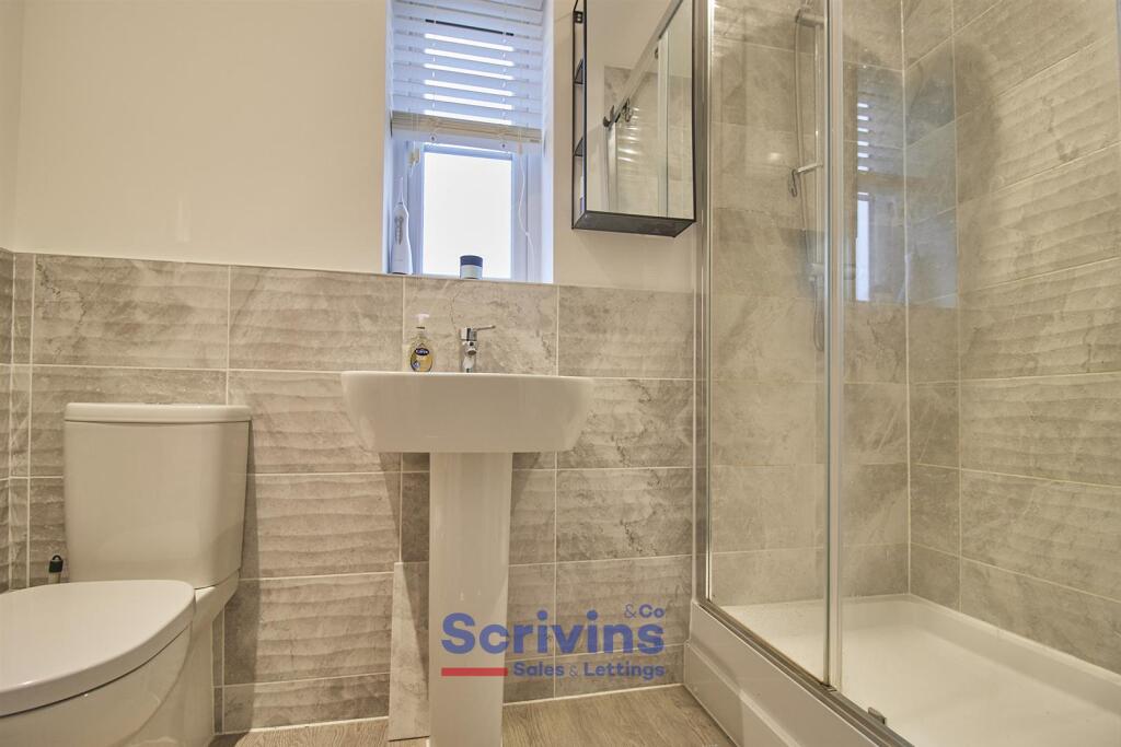 En Suite Shower Room