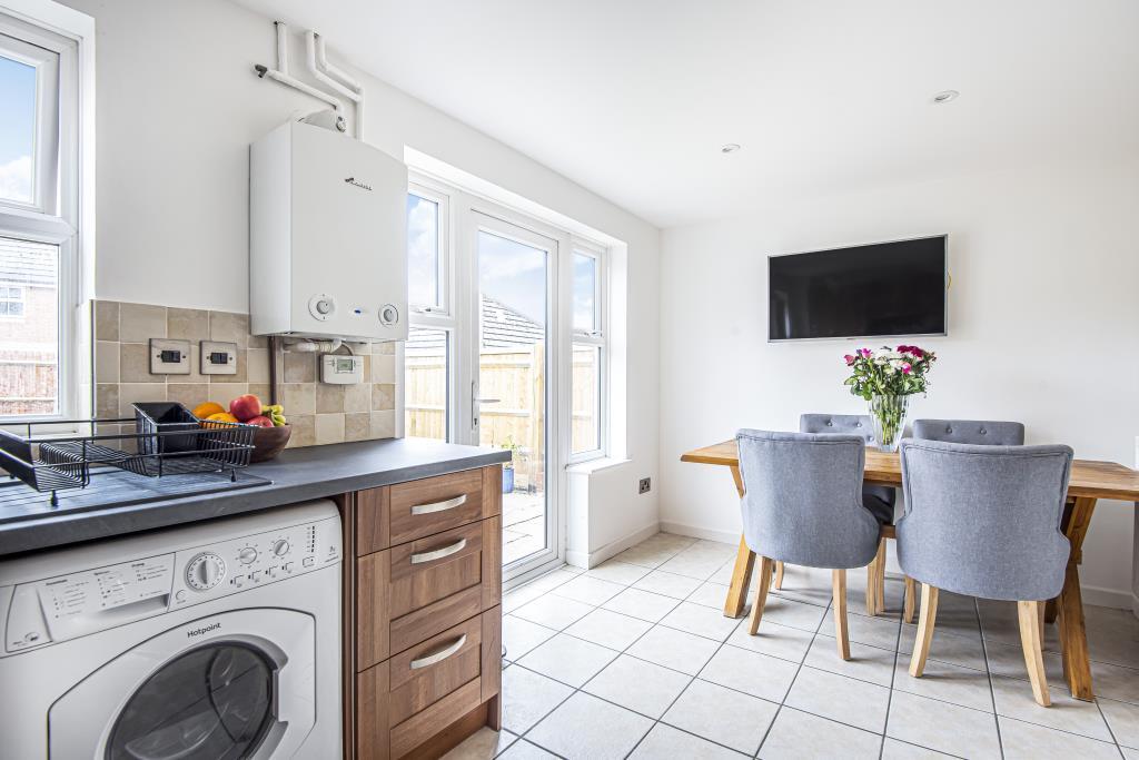 Kitchen / Breakfast Room