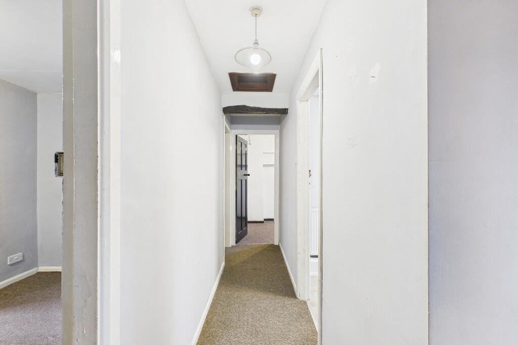 First Floor Landi...