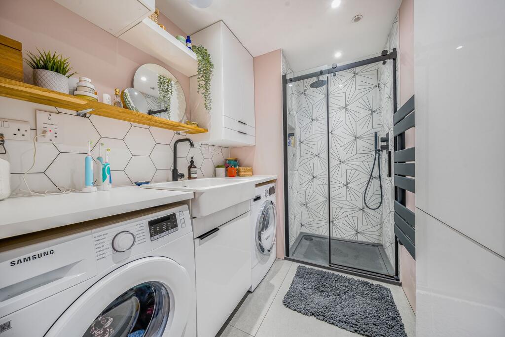 Shower Room/Utility