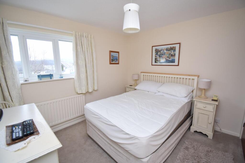 Bedroom 1.JPG