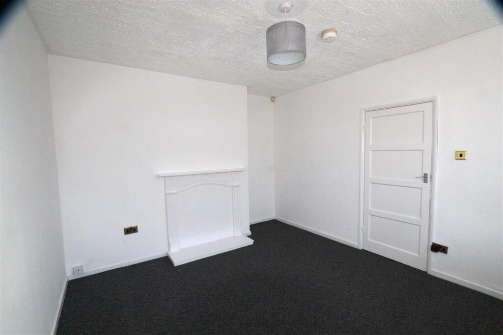 Lounge.JPG