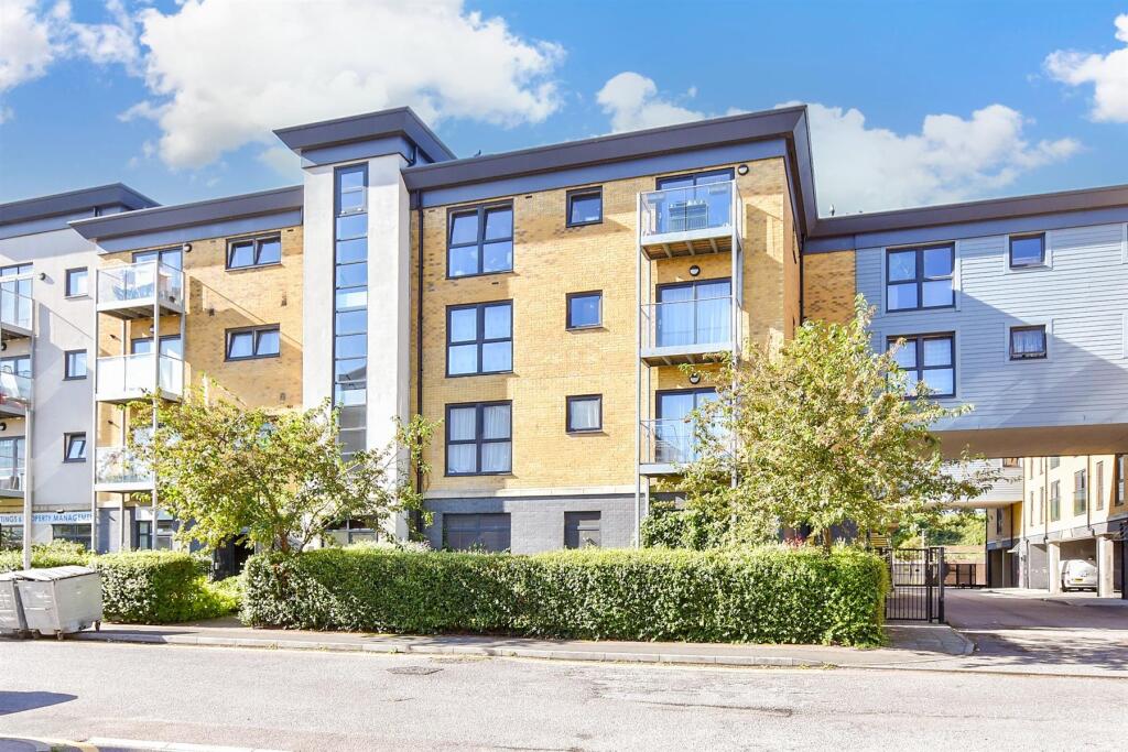 Station Road, Strood, Rochester, Kent