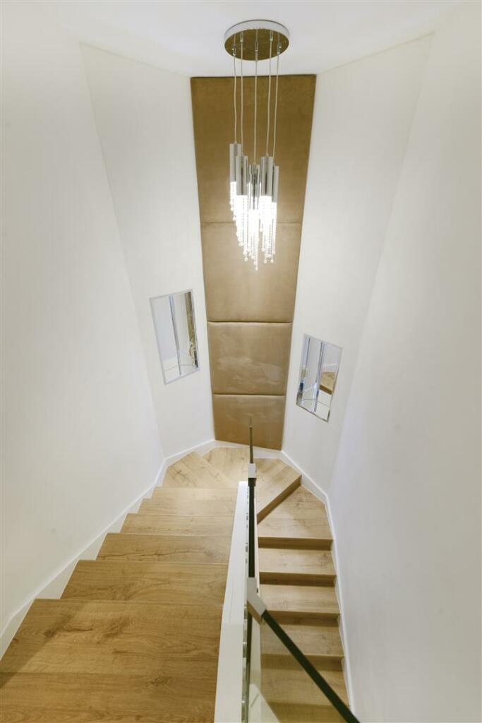 36 CH Hallway and staircase.jpg