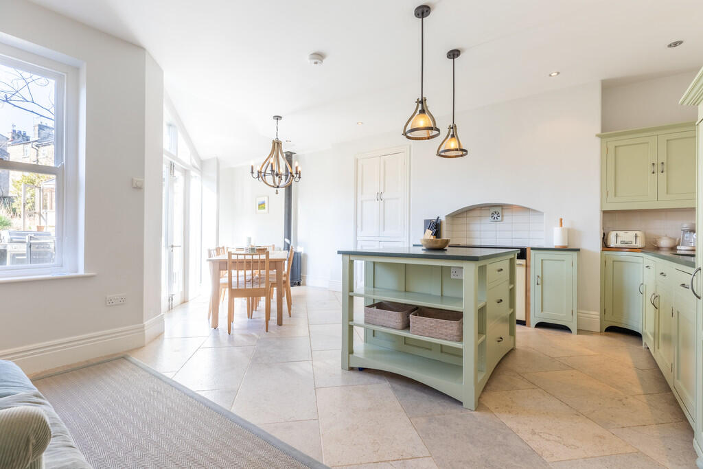 Kitchen/Dining Ro...