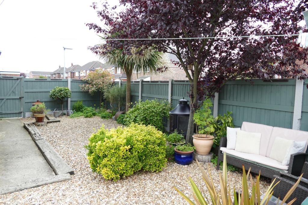Garden b