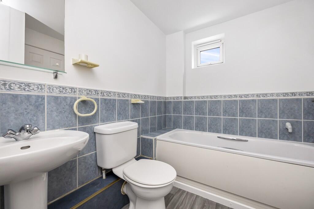 The Strand, Merto...