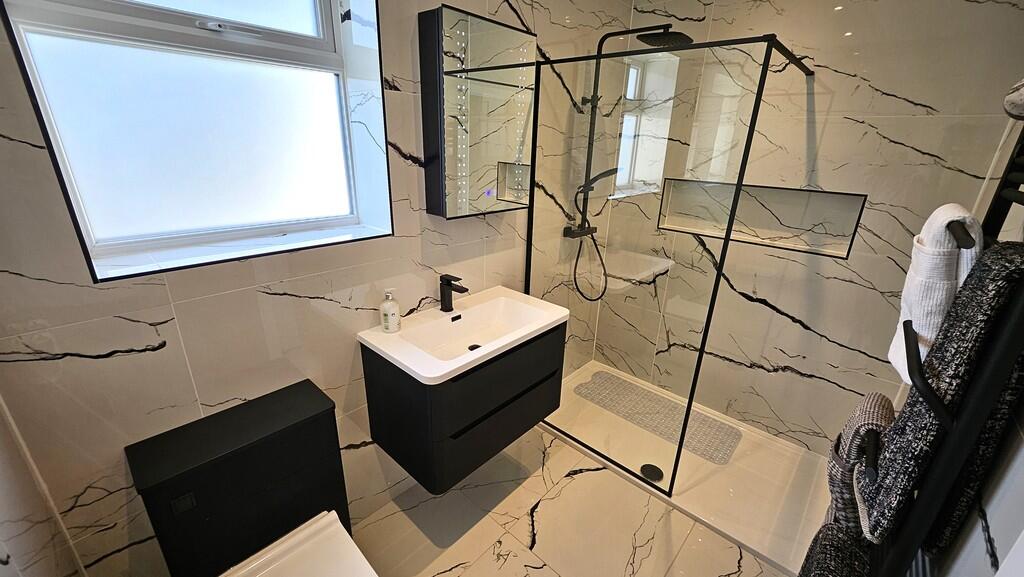 Master En-suite