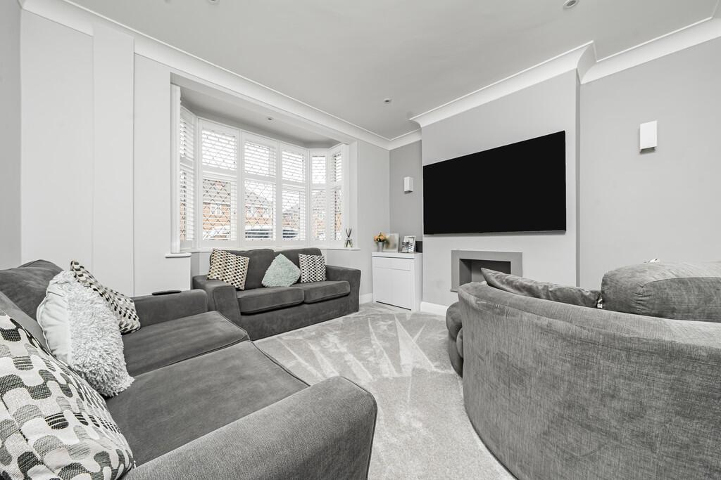 Photo Oct 08 2025...