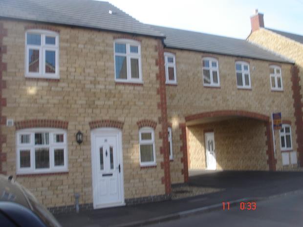 35CollegeStreetfront2