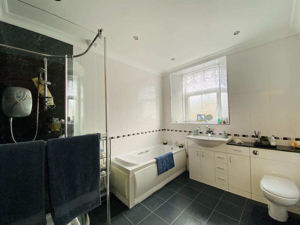 3 Gordon Street, Dumfries, DG1 1EG - Braidwoods So