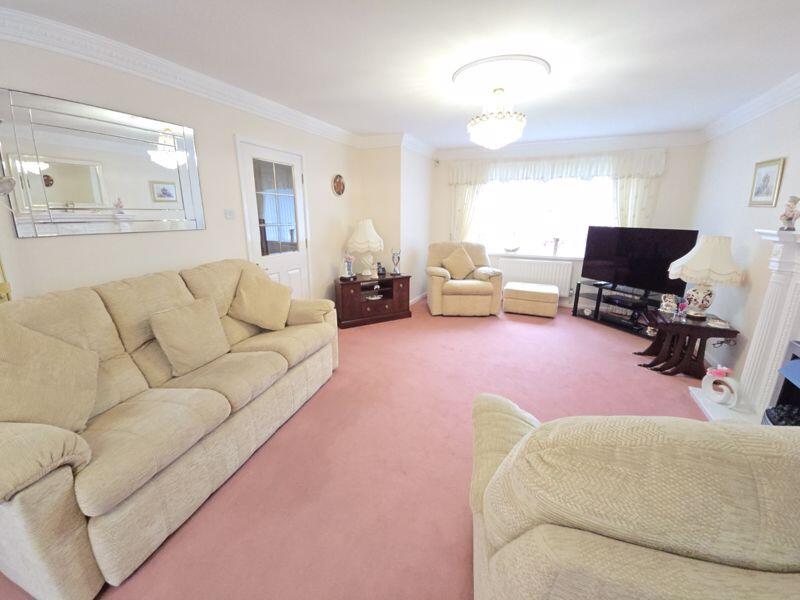 Lounge Additional Image