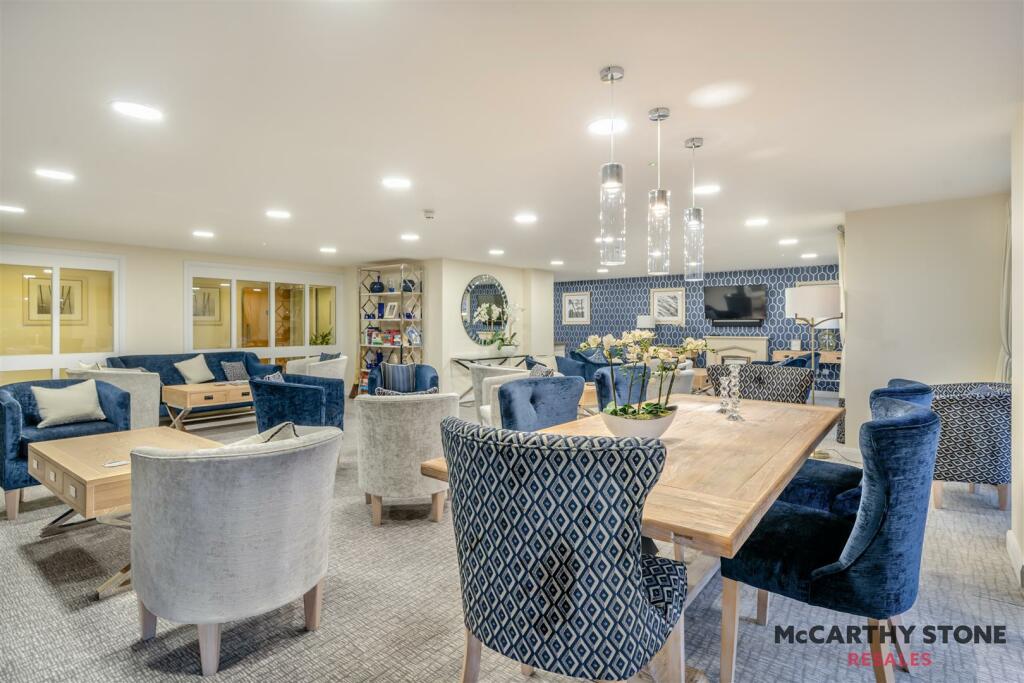 8583526-interior05.jpg