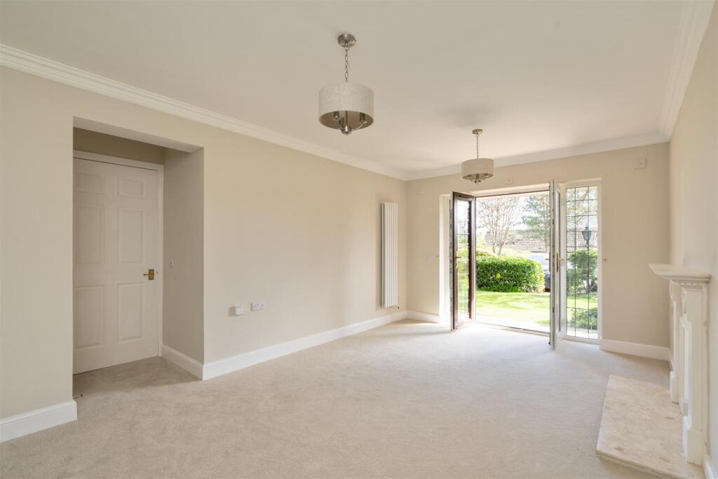 12 Cavendish Court_10.jpg