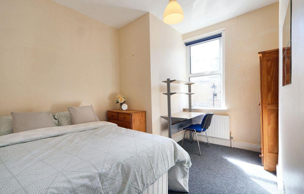 3 Brighton Road, Redland, Bristol BS6 6NT | Freeho