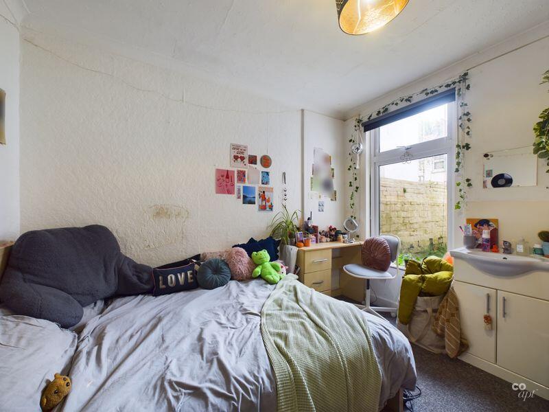 bed 1 