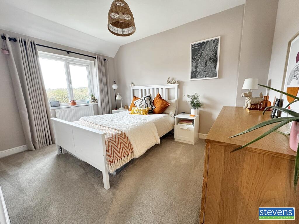 image00004_blurred (8)