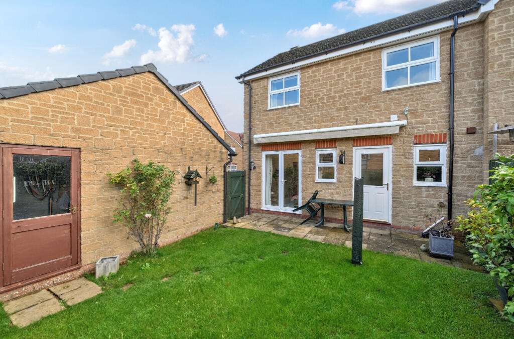 1372734-2-68fb89e...