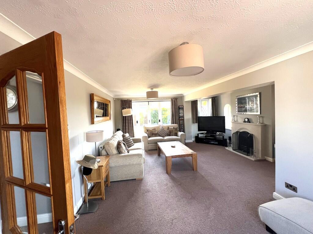 Lounge C1