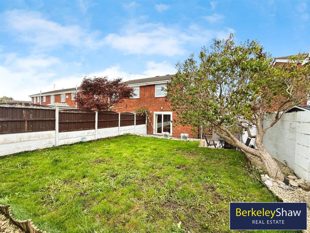 e683fb00--490A-88C0-C6545F52431C-10266-00000175F71