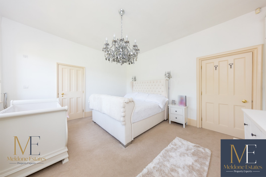 Bedroom_1